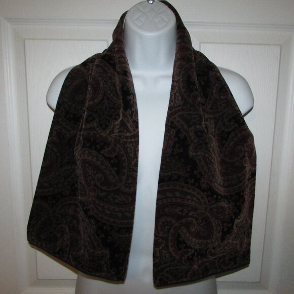 Paisley Velvet Pillbox Hat and Scarf Set - Picture 14 of 16